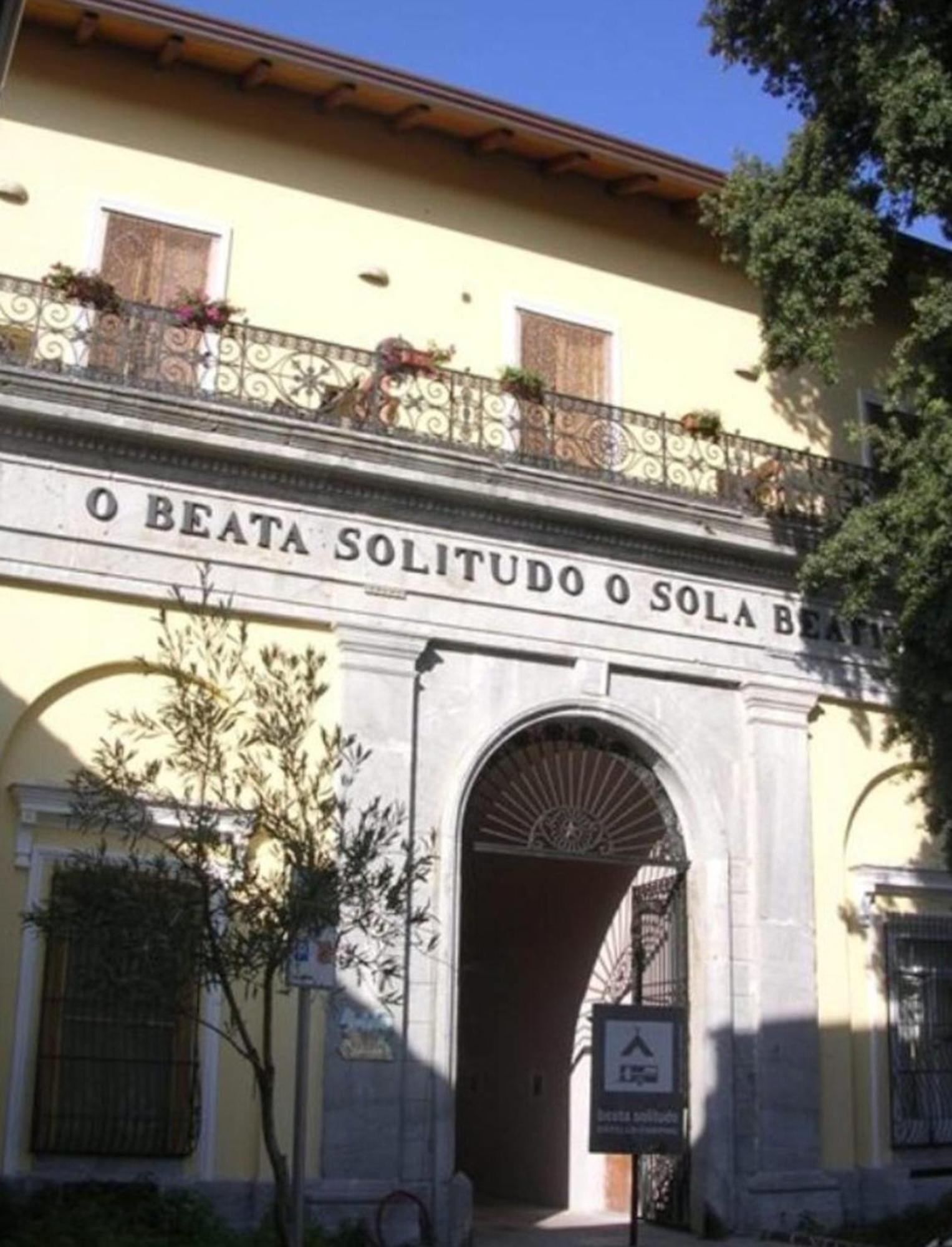 אג'רולה B&B Beata Solitudo מראה חיצוני תמונה