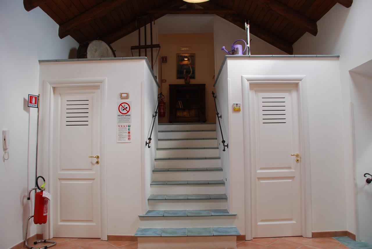 אג'רולה B&B Beata Solitudo מראה חיצוני תמונה