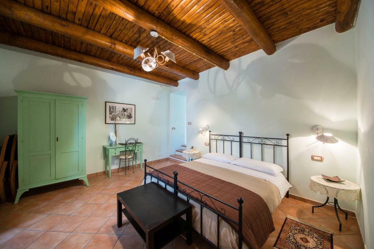 אג'רולה B&B Beata Solitudo מראה חיצוני תמונה